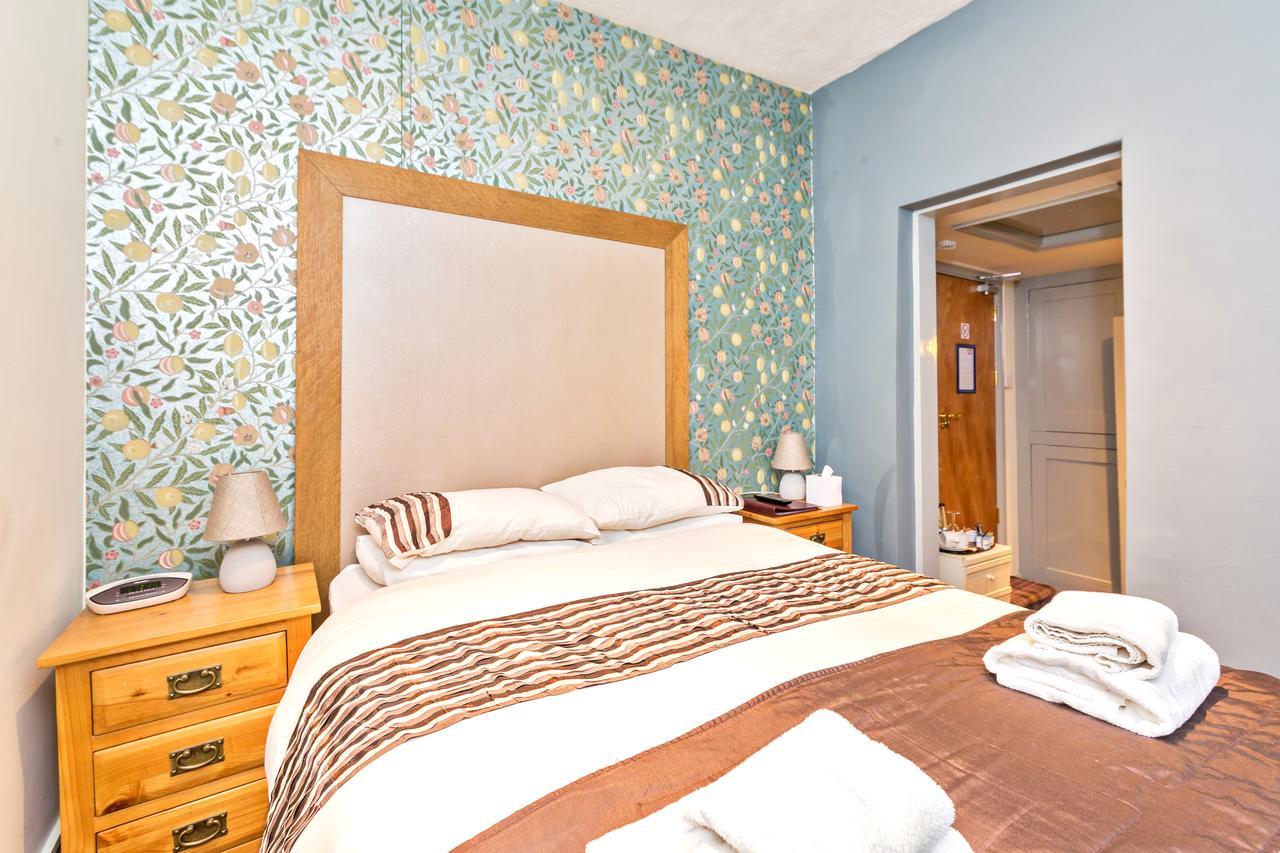 Duke Of Wellington Hotel Bourton-on-the-Water Buitenkant foto